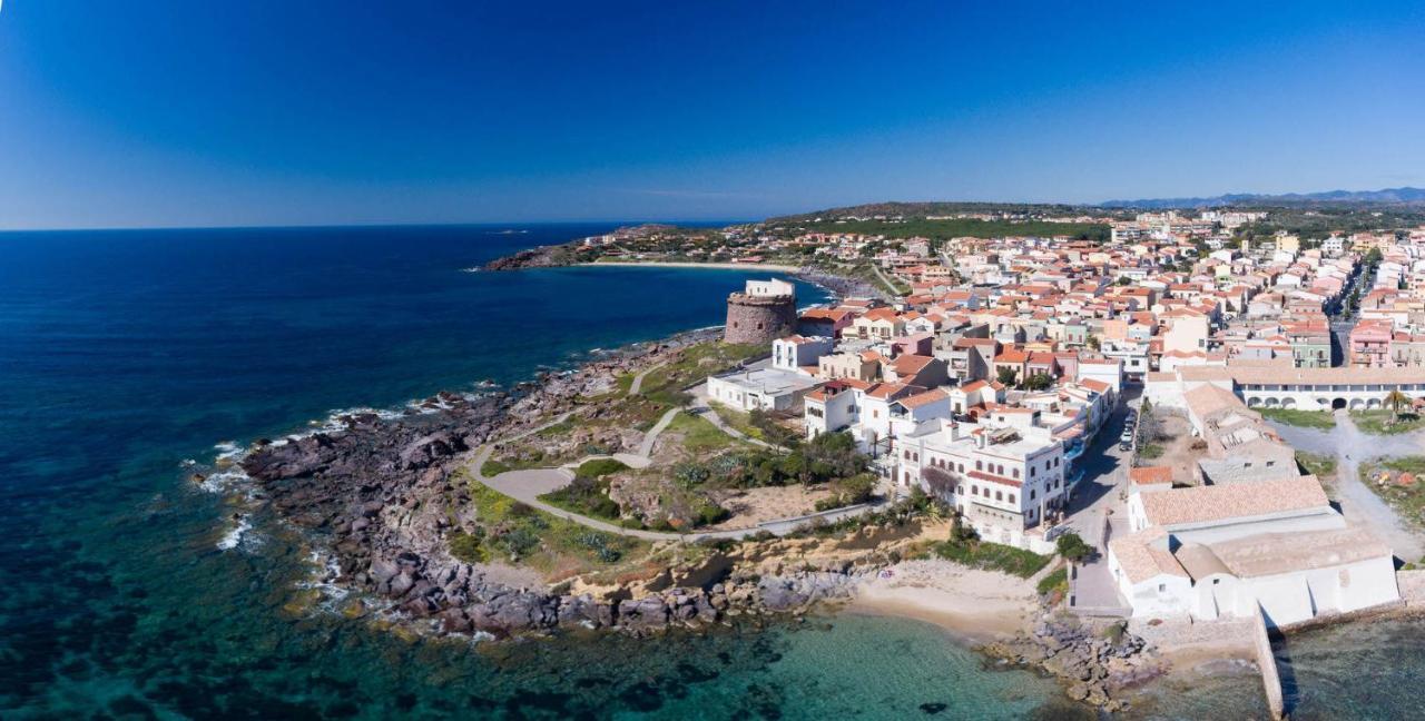 Moon'S Tower Suite&Rooms Portoscuso Buitenkant foto
