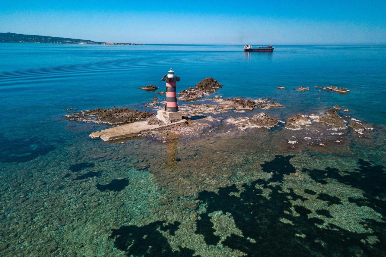 Moon'S Tower Suite&Rooms Portoscuso Buitenkant foto