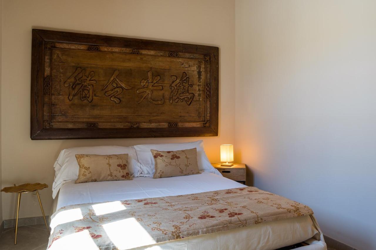 Moon'S Tower Suite&Rooms Portoscuso Buitenkant foto